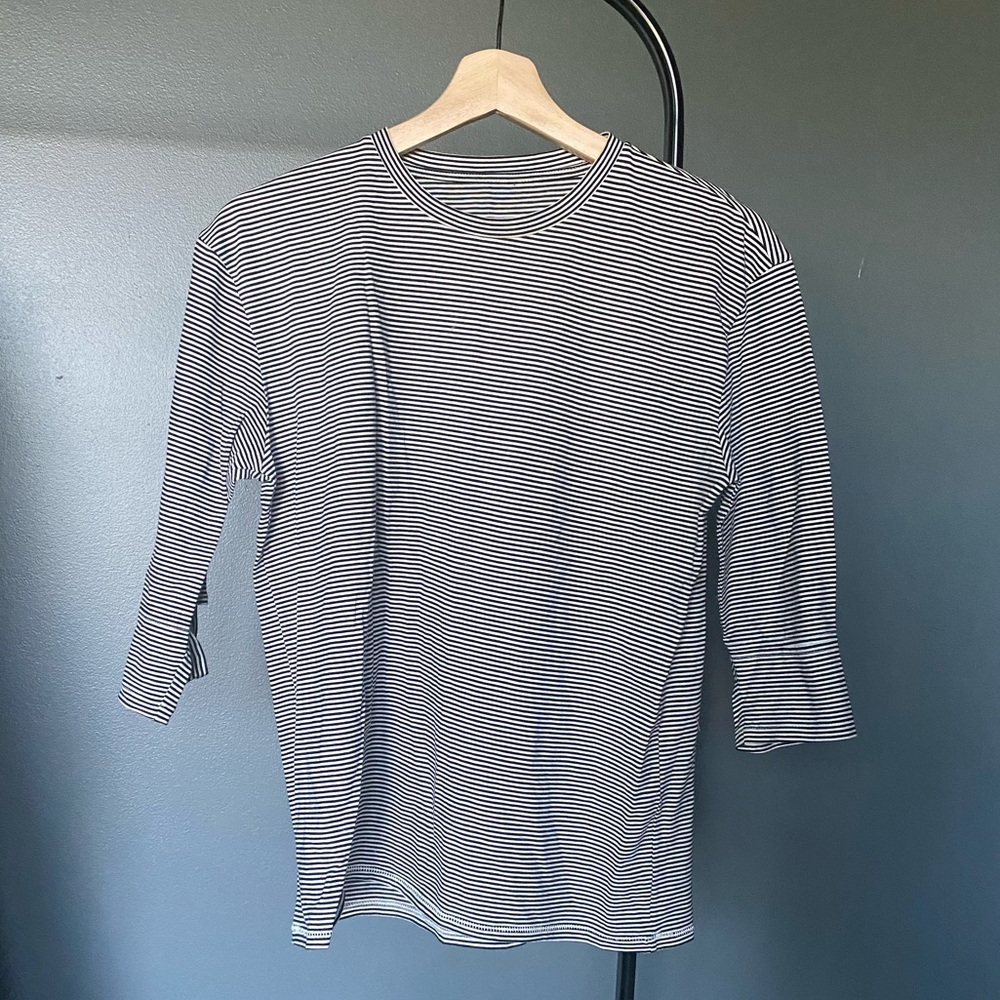 Vintage stripe tee with elbow cut out